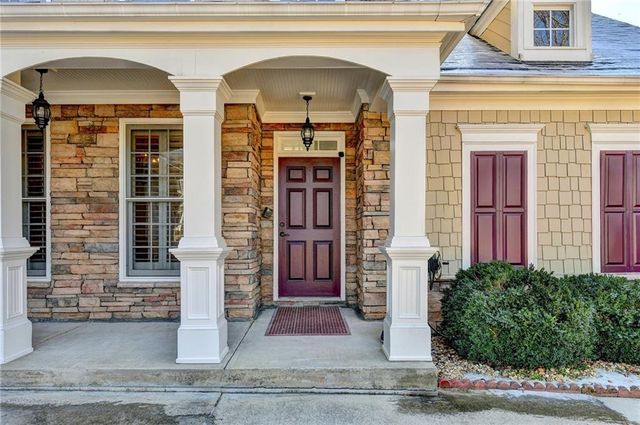 5137 Cabot Creek Drive, Buford, GA 30518