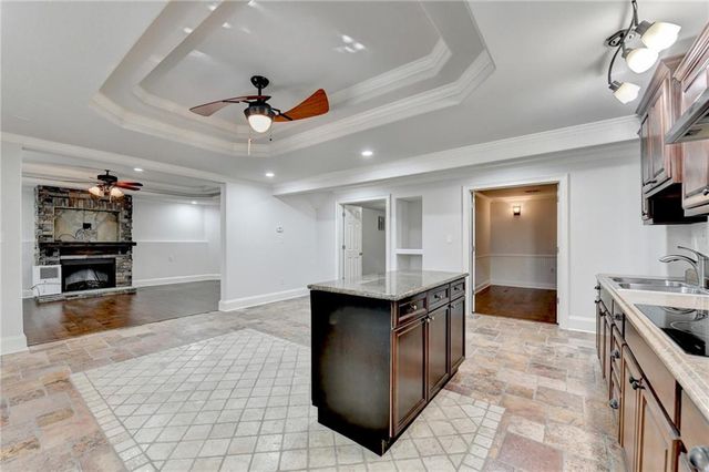 5137 Cabot Creek Drive, Buford, GA 30518