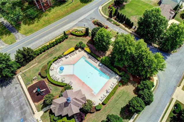 5137 Cabot Creek Drive, Buford, GA 30518