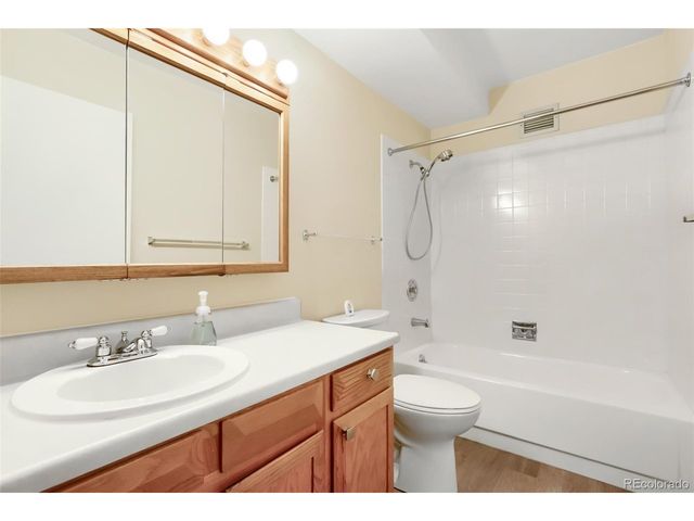 13606 E Bates Ave 202-204, Aurora, CO 80014