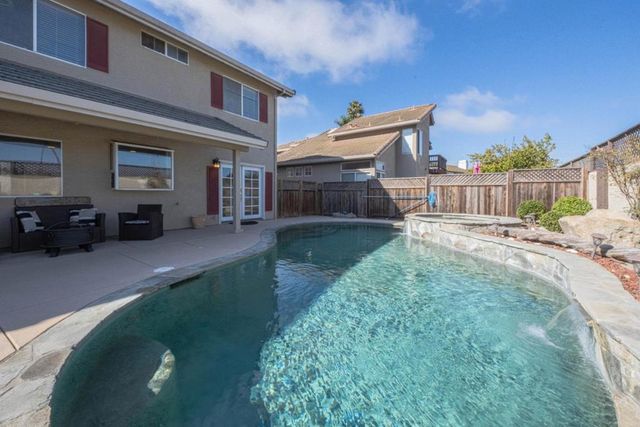 148 Greenbriar Way, Salinas, CA 93907