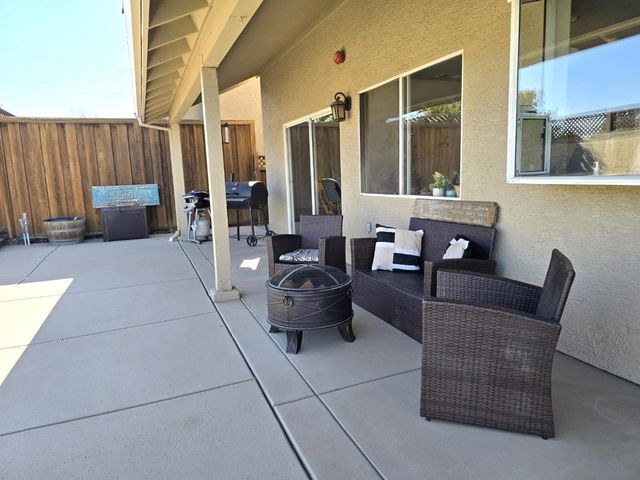 148 Greenbriar Way, Salinas, CA 93907