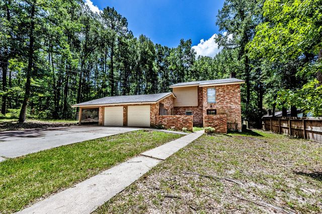 401 Woodmont, Huntsville, TX 77340
