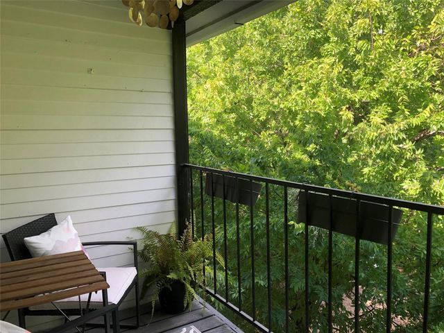 6409 Burns ST 306, Austin, TX 78752