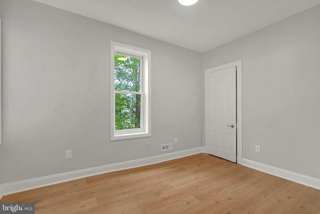 417 N MONTGOMERY ST, Trenton, NJ 08618