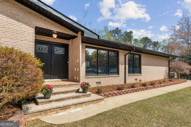 8617 Stone Road, Douglasville, GA 30135