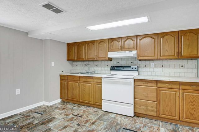 8617 Stone Road, Douglasville, GA 30135