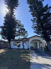 764 108th AVE N, Naples, FL 34108