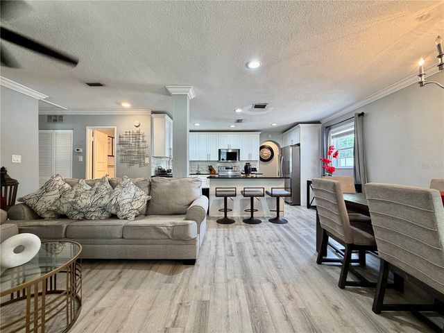 3926 W CHERRY STREET, Tampa, FL 33607