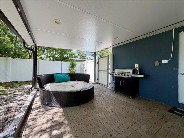 3926 W CHERRY STREET, Tampa, FL 33607