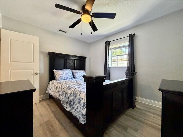 3926 W CHERRY STREET, Tampa, FL 33607