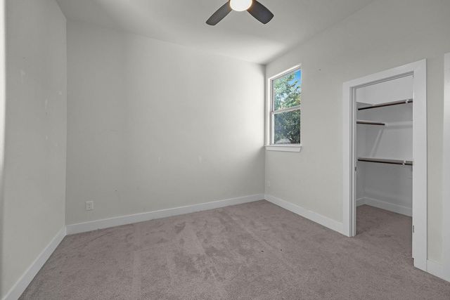 5511 Black Pine Circle, Granbury, TX 76048