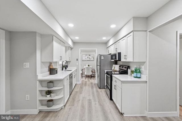 10166 YORKTOWN WAY, Great Falls, VA 22066