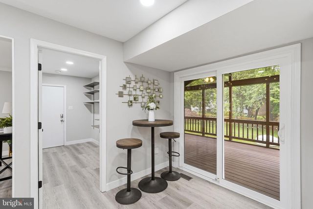 10166 YORKTOWN WAY, Great Falls, VA 22066