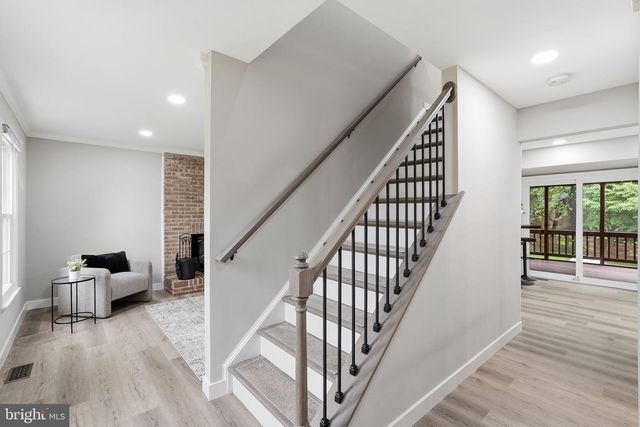10166 YORKTOWN WAY, Great Falls, VA 22066