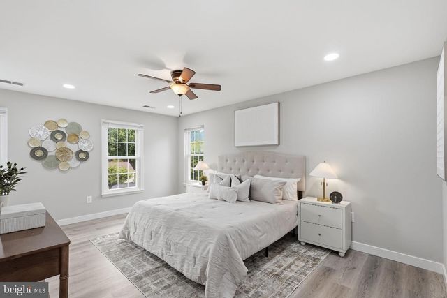 10166 YORKTOWN WAY, Great Falls, VA 22066