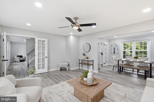10166 YORKTOWN WAY, Great Falls, VA 22066