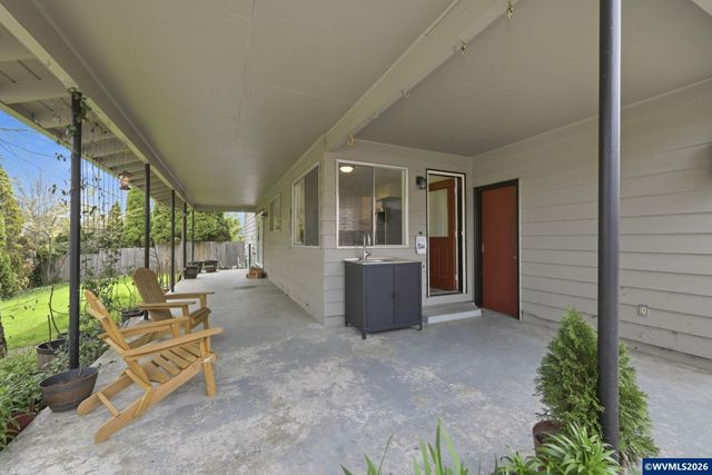 815 NW Merrie Dr, Corvallis, OR 97330