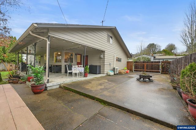 815 NW Merrie Dr, Corvallis, OR 97330