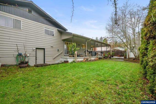 815 NW Merrie Dr, Corvallis, OR 97330