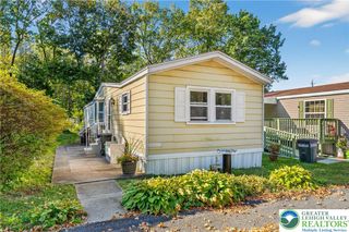 8220 Airport Road 4, East Allen Twp, PA 18067