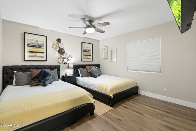 8570 E INDIAN SCHOOL Road D, Scottsdale, AZ 85251