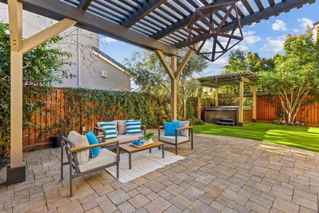 19421 Dougherty Avenue, Morgan Hill, CA 95037