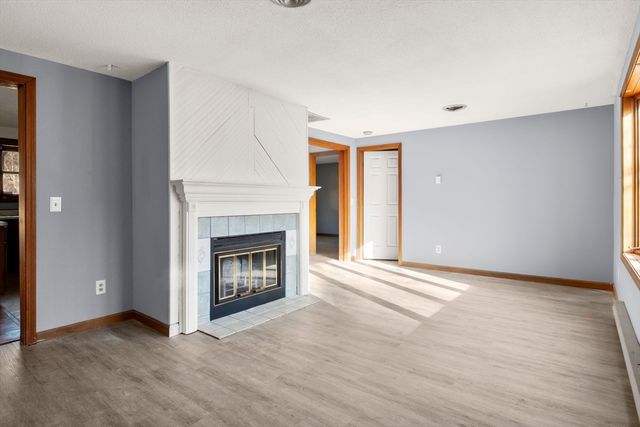 71 Richardson Ave, Norton, MA 02766