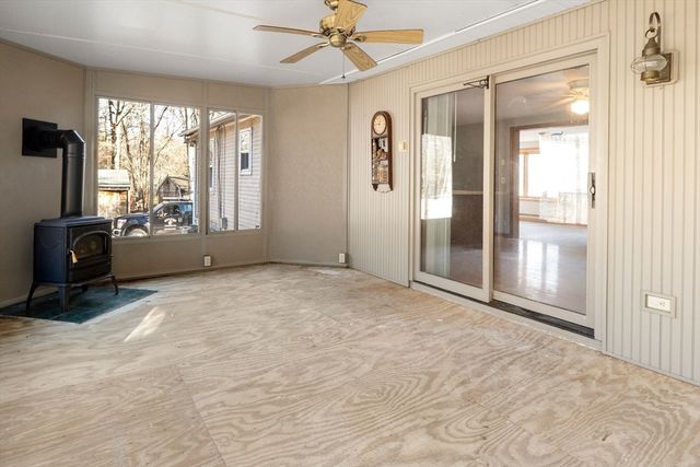 71 Richardson Ave, Norton, MA 02766