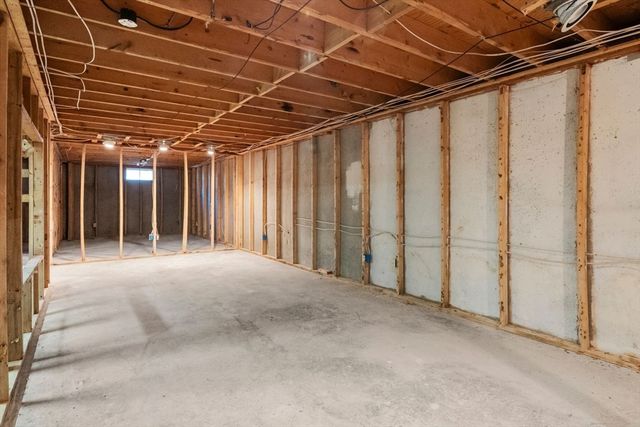 71 Richardson Ave, Norton, MA 02766