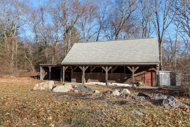 71 Richardson Ave, Norton, MA 02766