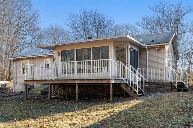 71 Richardson Ave, Norton, MA 02766