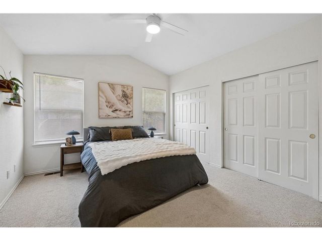 9659 Queenscliffe Dr, Highlands Ranch, CO 80130