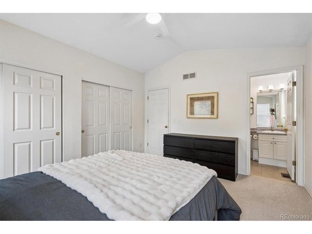 9659 Queenscliffe Dr, Highlands Ranch, CO 80130