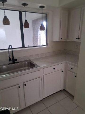 3319 MENARD Lane, El Paso, TX 79936