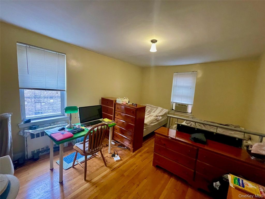 134-33 Blossom Ave 3B, Flushing, NY 11355 — photo 5