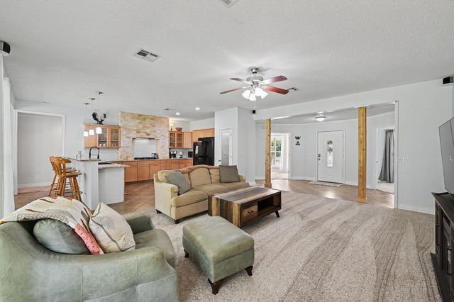 18644 Oak Shadow Circle, Conroe, TX 77302