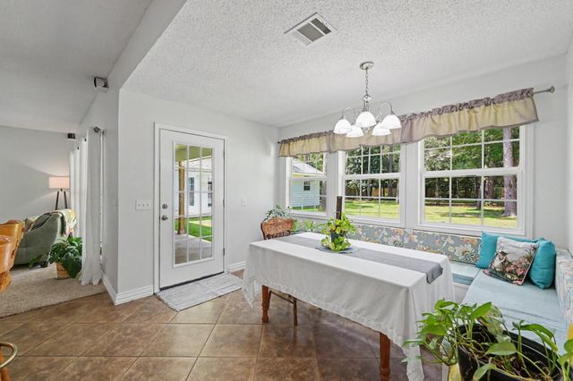 18644 Oak Shadow Circle, Conroe, TX 77302
