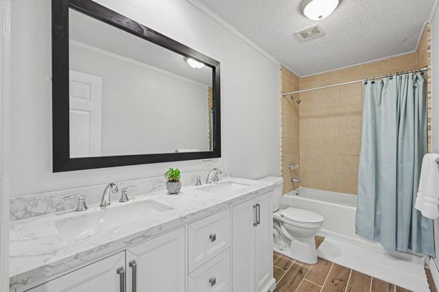 18644 Oak Shadow Circle, Conroe, TX 77302