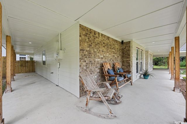 18644 Oak Shadow Circle, Conroe, TX 77302