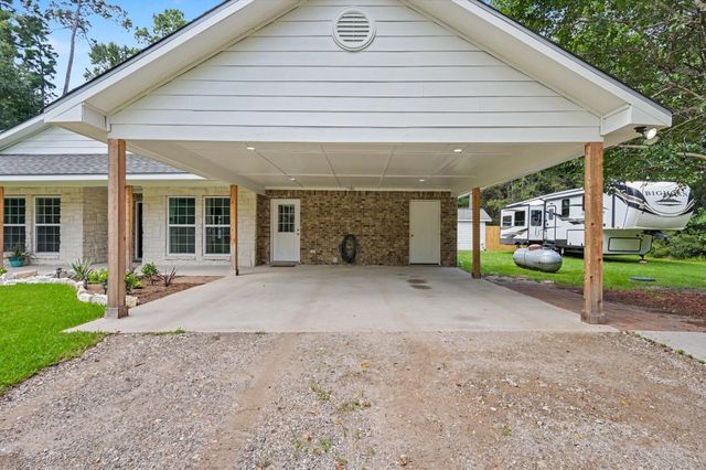 18644 Oak Shadow Circle, Conroe, TX 77302