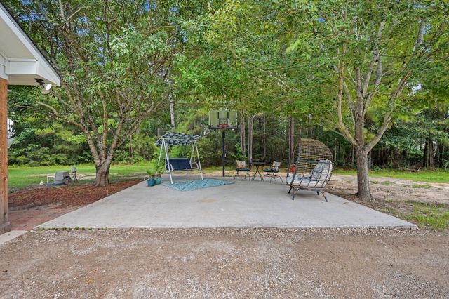 18644 Oak Shadow Circle, Conroe, TX 77302