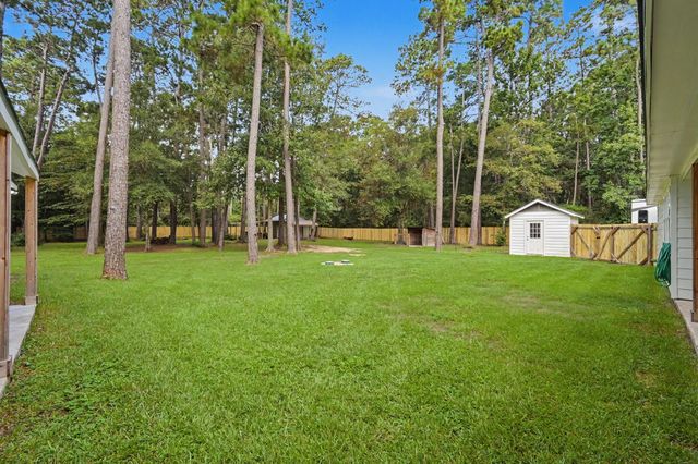 18644 Oak Shadow Circle, Conroe, TX 77302