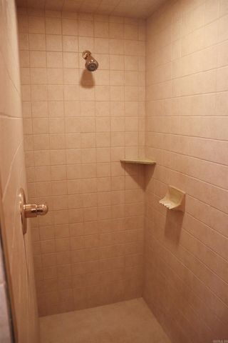 2121 Lakewood Drive, Piggott, AR 72454