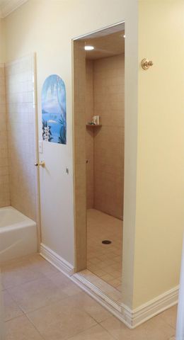 2121 Lakewood Drive, Piggott, AR 72454