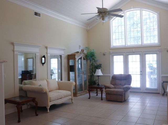 2121 Lakewood Drive, Piggott, AR 72454