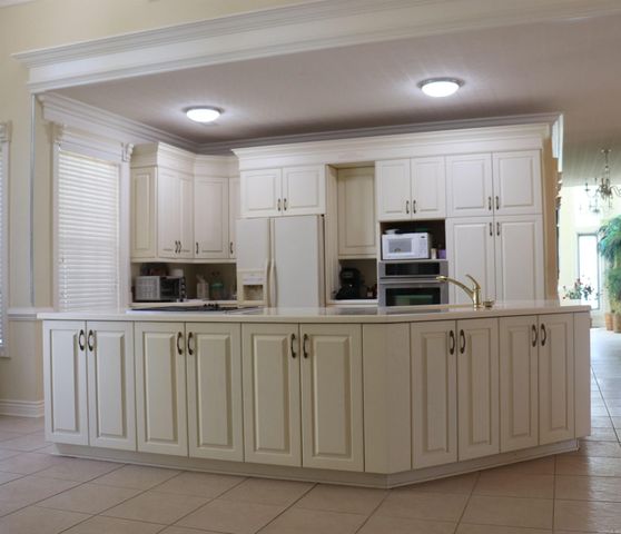 2121 Lakewood Drive, Piggott, AR 72454