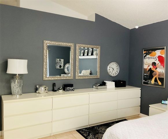 3339 SW 49th Street, Fort Lauderdale, FL 33312