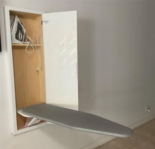 3339 SW 49th Street, Fort Lauderdale, FL 33312