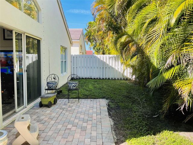 3339 SW 49th Street, Fort Lauderdale, FL 33312
